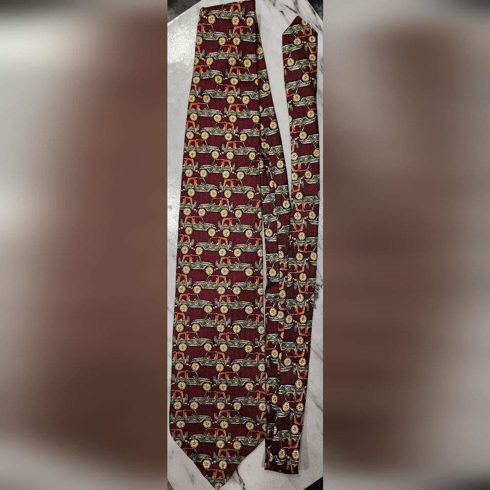 Jeep Wrangler neck tie
